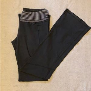Women’s dark gray track pants
